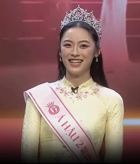 trúc linh, sao việt 