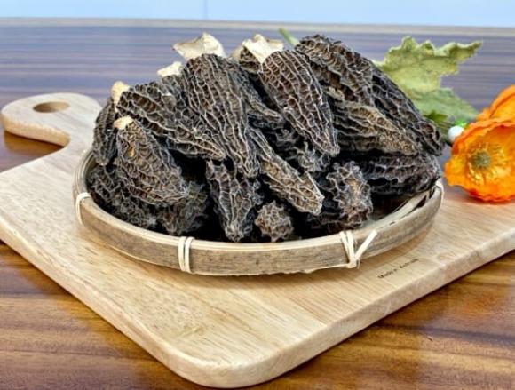 Nấm bụng dê, rau dại đắt nhất Việt Nam