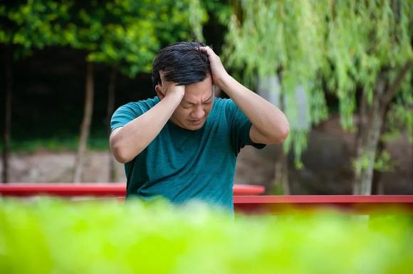nhồi máu não, đột quỵ