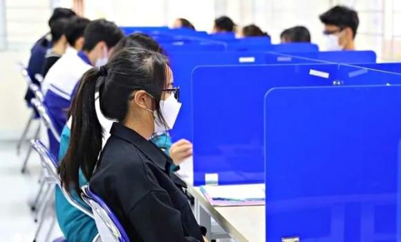 tốt nghiệp THPT, thi tốt nghiệp THPT trên máy tính