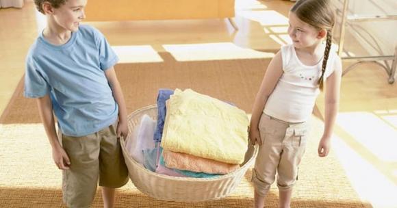 chăm con, giáo dục con, hủy hoại trẻ, chiều chuộng trẻ