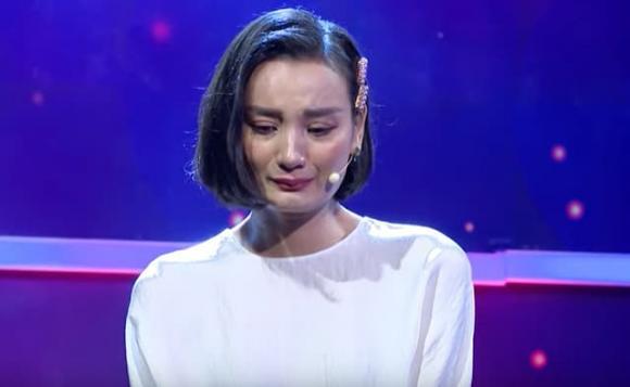 người mẫu Lê Thúy, diễn viên Đỗ An, sao Việt