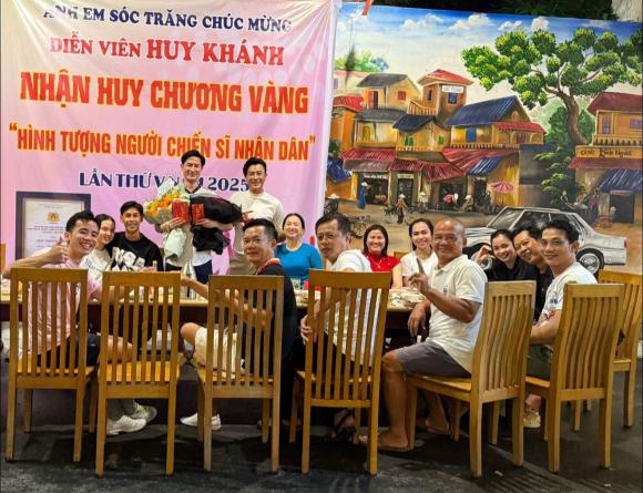 Sao Việt 12/7, tin sao việt mới nhất