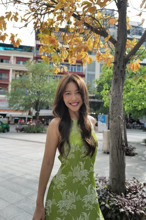 khả ngân, sao việt, thanh sơn 