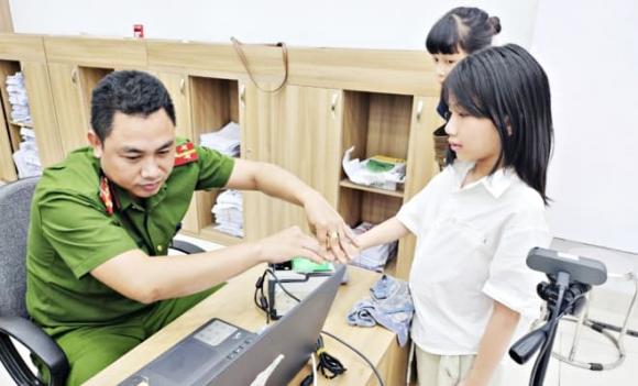căn cước, trẻ dưới 14 tuổi 