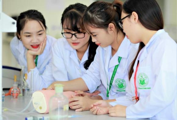 tuyển sinh 2025, miễn học phí, ngành miễn học phí