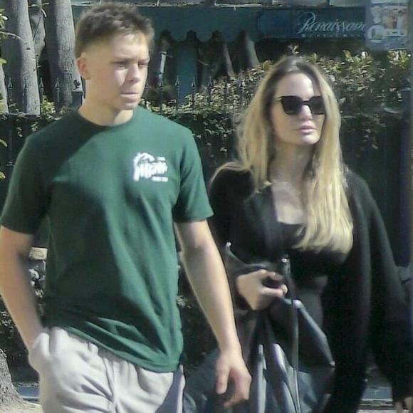 Knox và Vivienne,Pax Thiên, angelina jolie, brad pitt, sao hollywood 