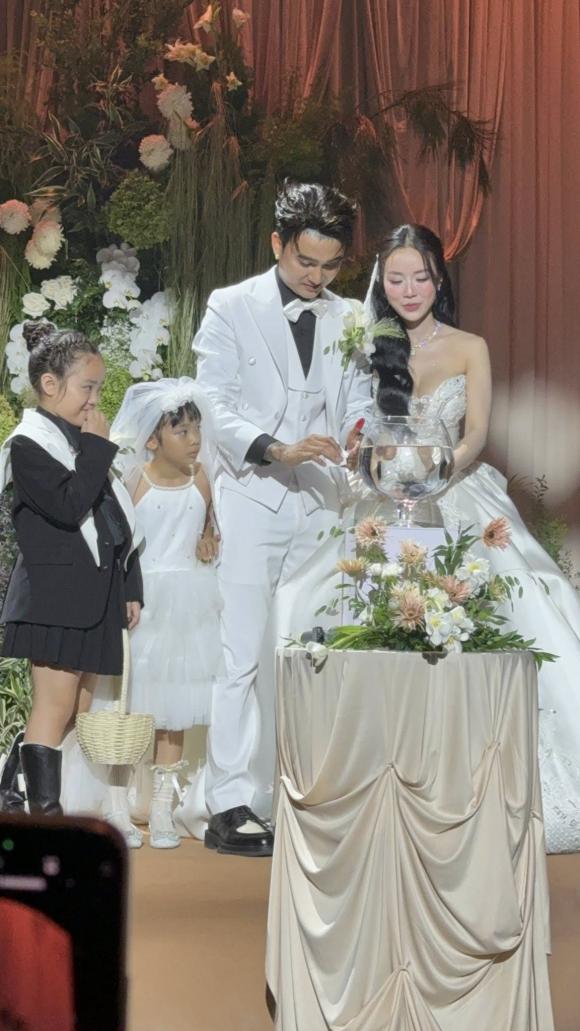 Cindy Lư, Đạt G, diễn viên Gia Bảo, anh trai Cindy Lư, sao Việt 