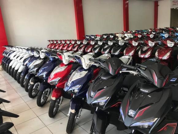 tay ga, giá xe tay ga, công nghệ