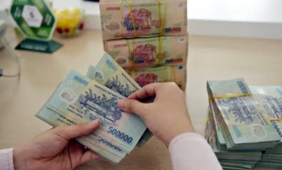 tiền lương tăng, lương hàng tháng