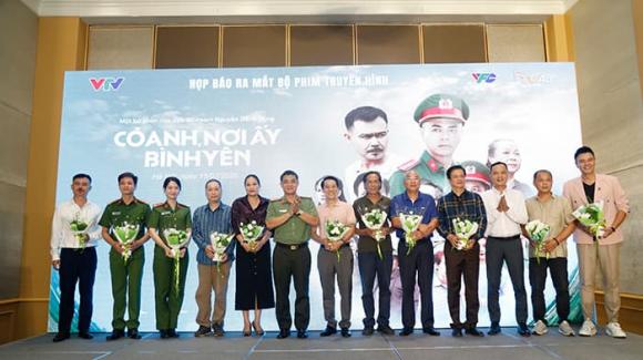 Mc tuấn tú, diễn viên tuấn tú