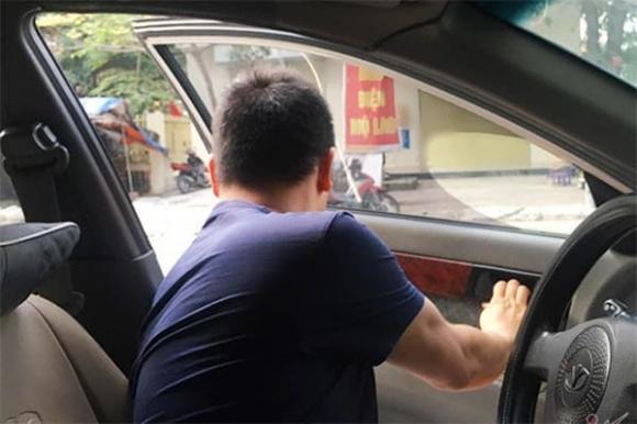 mở cửa xe không an toàn, nghị định 168, luật giao thông