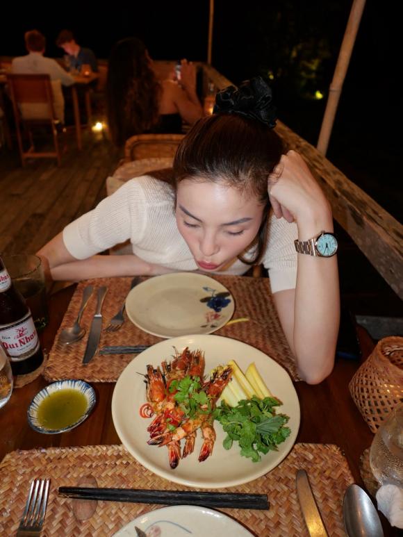 Sao Việt 17/7, tin sao việt mới nhất