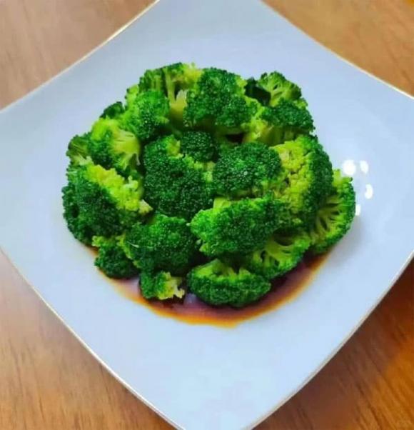 bông cải xanh, rau lang, lá khoai lang