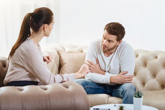 mâu thuẫn, mâu thuẫn gia đình, mẹ chồng nàng dâu, chồng không bênh vực vợ