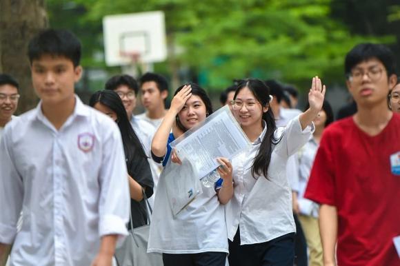 Ngành học khát nhân lực, ngành thương mại điện tử
