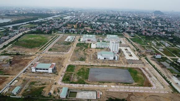 Đại học Hoa Lư, trường đại học hơn 700 tỷ bỏ hoang,  tỉnh sát vách Hà Nội