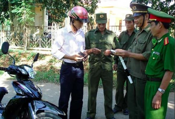 chủ tịch xã tịch thu xe vi phạm giao thông, chủ tịch xã sau sáp nhập, công an xã