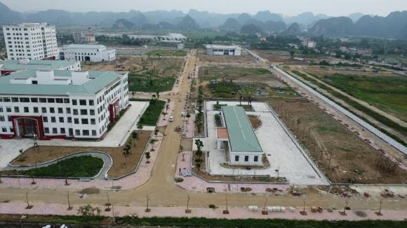 Đại học Hoa Lư, trường đại học hơn 700 tỷ bỏ hoang,  tỉnh sát vách Hà Nội