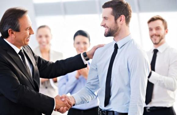  EQ cao, dấu hiệu người  EQ cao, giao tiếp nơi công sở