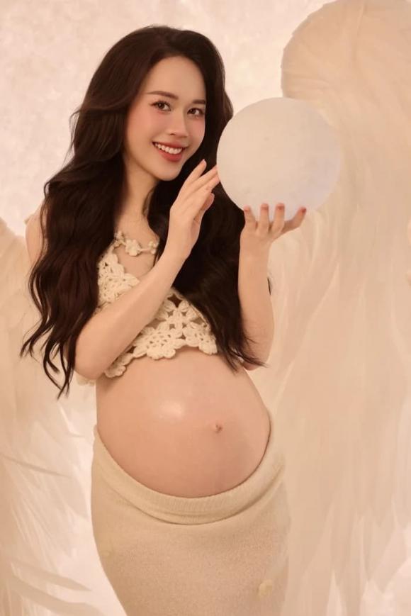 MC Ngô Mai Phương, sao Việt