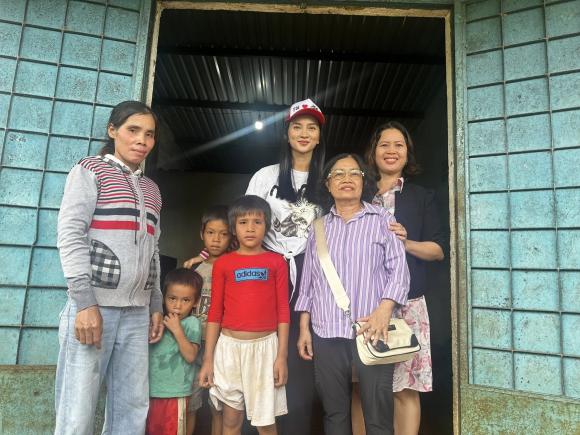 Sao Việt 23/7, tin sao việt mới nhất