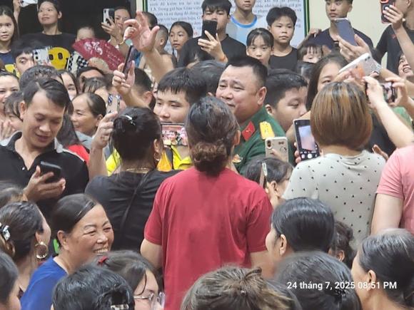 Sao Việt 25/7, tin sao việt mới nhất