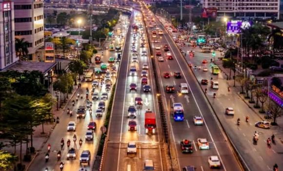 an toàn giao thông, tai nạn giao thông, khung giờ bật đèn chiếu, bấm còi