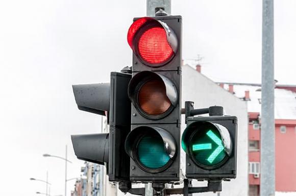Đèn tín hiệu giao thông, nghị định 168, Vượt đèn đỏ