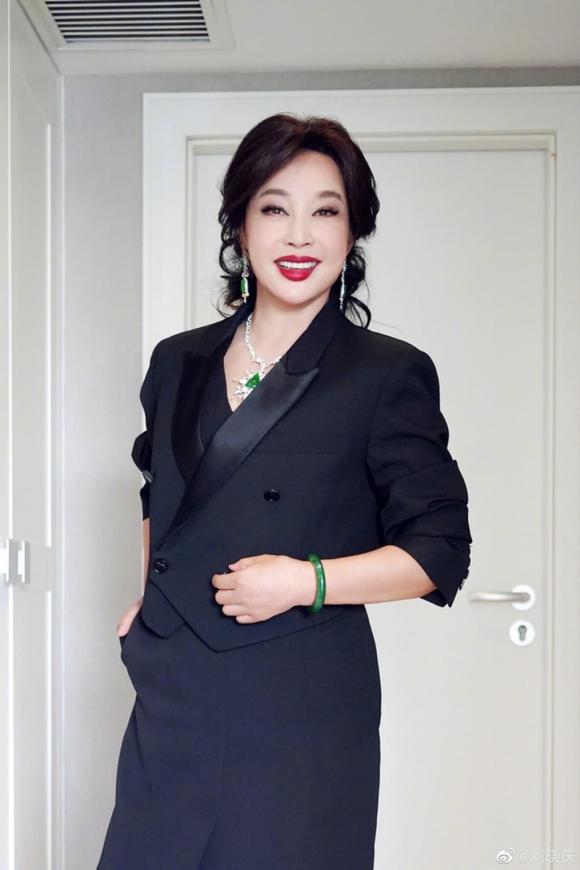 Lưu Hiểu Khánh, sao Hoa ngữ