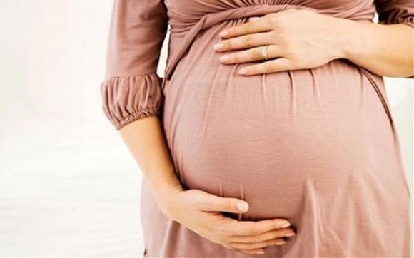 sinh con bằng IVF, phụ nữ độc thân, độc thân sinh con