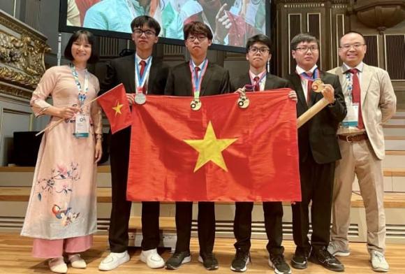 THPT chuyên, trường chuyên Hà Nội, Trường THPT chuyên Khoa học tự nhiên