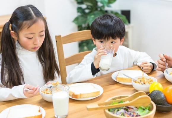 Bé gái có còn cao thêm sau khi dậy thì, cách tăng chiều cao cho con