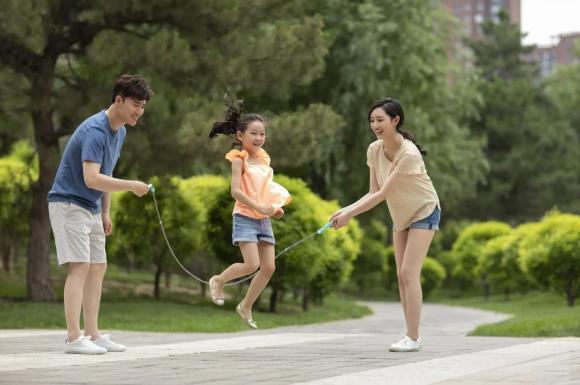 Bé gái có còn cao thêm sau khi dậy thì, cách tăng chiều cao cho con