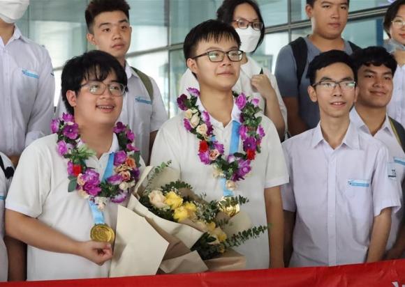 THPT chuyên, trường chuyên Hà Nội, Trường THPT chuyên Khoa học tự nhiên