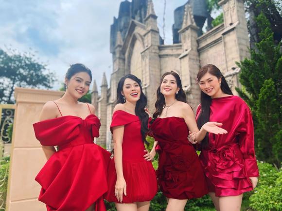 Sao Việt 1/8, tin sao việt mới nhất