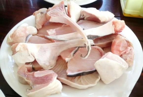 Quảng Bình, đặc sản Quảng Bình, cá nghéo, cá nhám, cá mập sữa