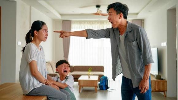 chăm con, ở nhà chăm con, tâm sự