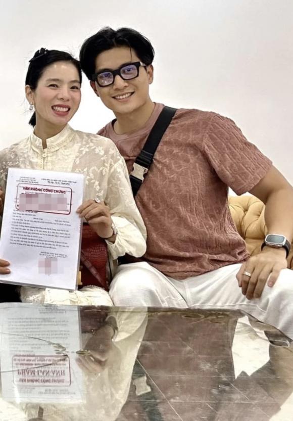 Lệ Quyên, Lâm Bảo Châu, sao Việt 