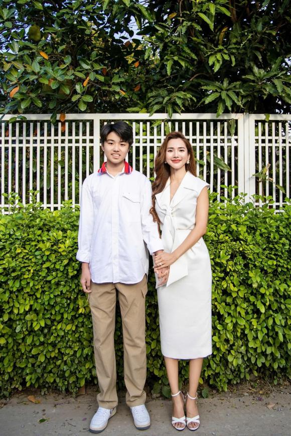 ca sĩ Ưng Hoàng Phúc, sao Việt