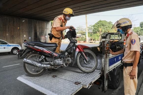 xe máy, xe máy quá niên hạn, tịch thu xe máy