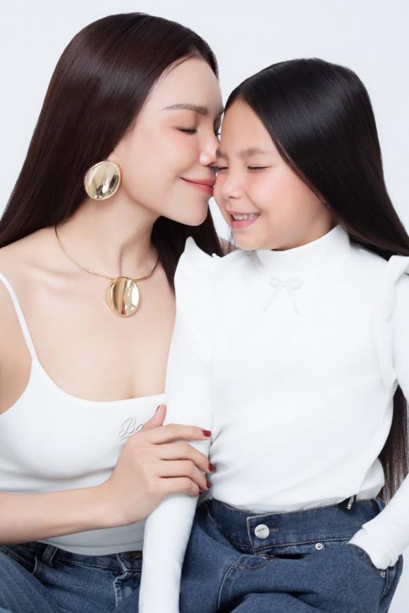 Sao Việt 2/8, tin sao việt mới nhất