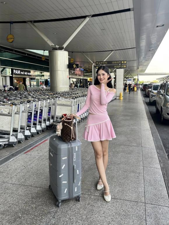 ý nhi, sao việt
