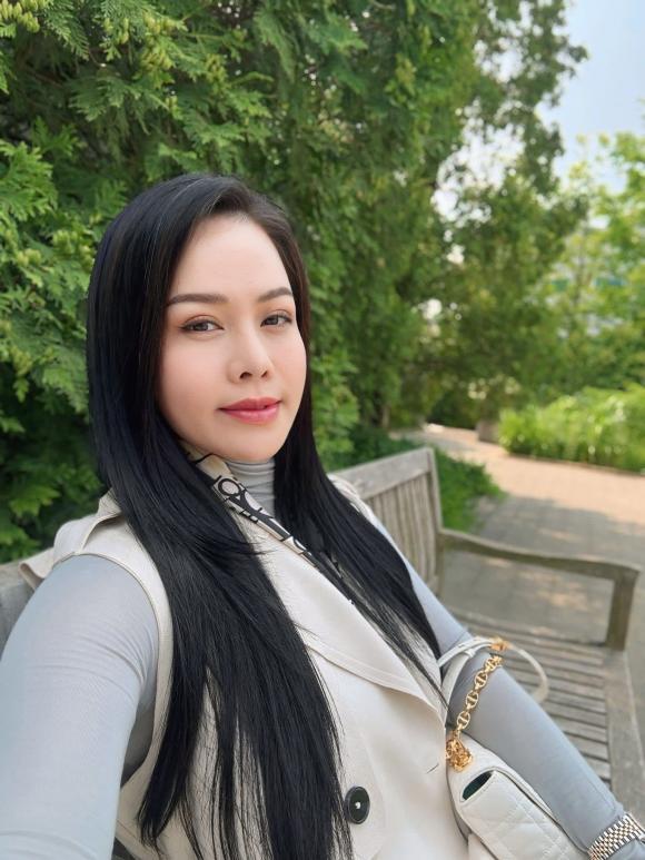 ca sĩ Nhật Kim Anh, diễn viên Nhật Kim Anh, sao Việt
