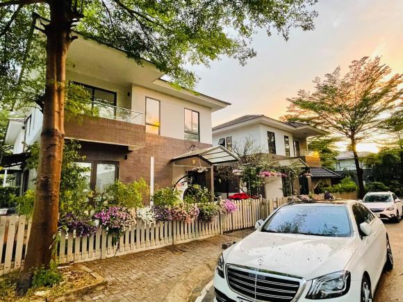 ca sĩ Nhật Kim Anh, diễn viên Nhật Kim Anh, sao Việt