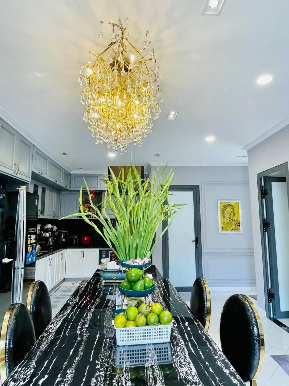 ca sĩ Nhật Kim Anh, diễn viên Nhật Kim Anh, sao Việt