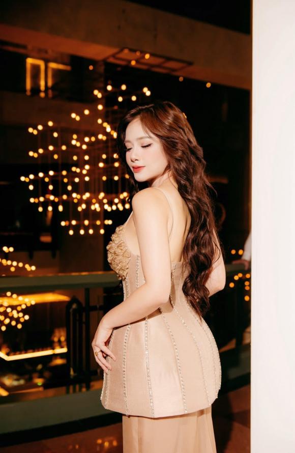 Sao Việt 3/8, tin sao việt mới nhất