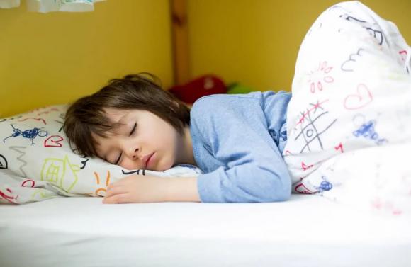 cách giúp con cao hơn, cách tăng chiều cao cho trẻ