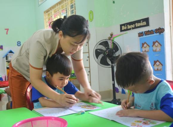 Giáo viên mầm non, lương Giáo viên mầm non