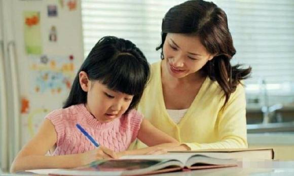 dạy trẻ thói quen tự học, cách giúp trẻ tự học